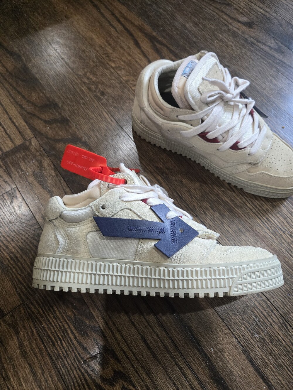 Off-White Off Court 3.0 Suede Low Top Sneakers Ivory Blue Size 35